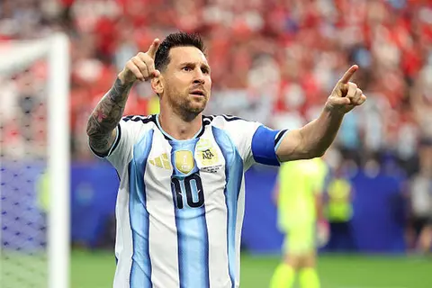 متخطيا كلوزه.. ميسي الهداف التاريخي لكأس العالم